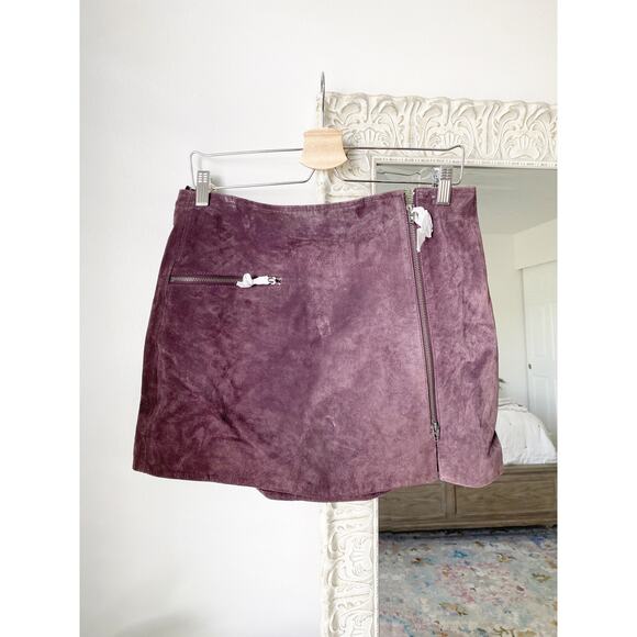 Blank NYC 100% Leather Suede Zipper Mini Skirt - Picture 2 of 8